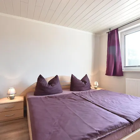 Apartment Mit Terrasse In Warnkenhagen (Kalkhorst)